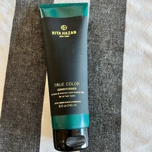 Rita Hazan true color conditioner